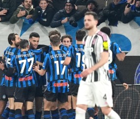 华体会-0-3崩盘！溃败出局，斯帕莱蒂不敢相信，意甲第4耻辱一战